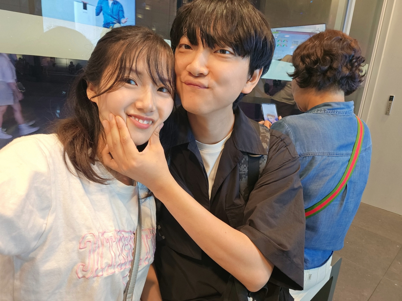 팔로우픽 - followPick | 안녕하세요! 일본인 여자친구 협찬 받습니다 :)