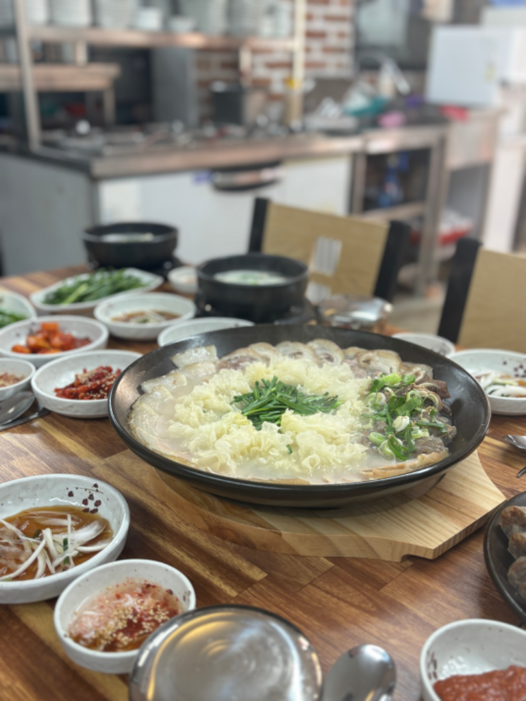 팔로우픽 - followPick | 돼지국밥집 블로그,네이버클립,인스타그램,틱톡 업로드해주실분