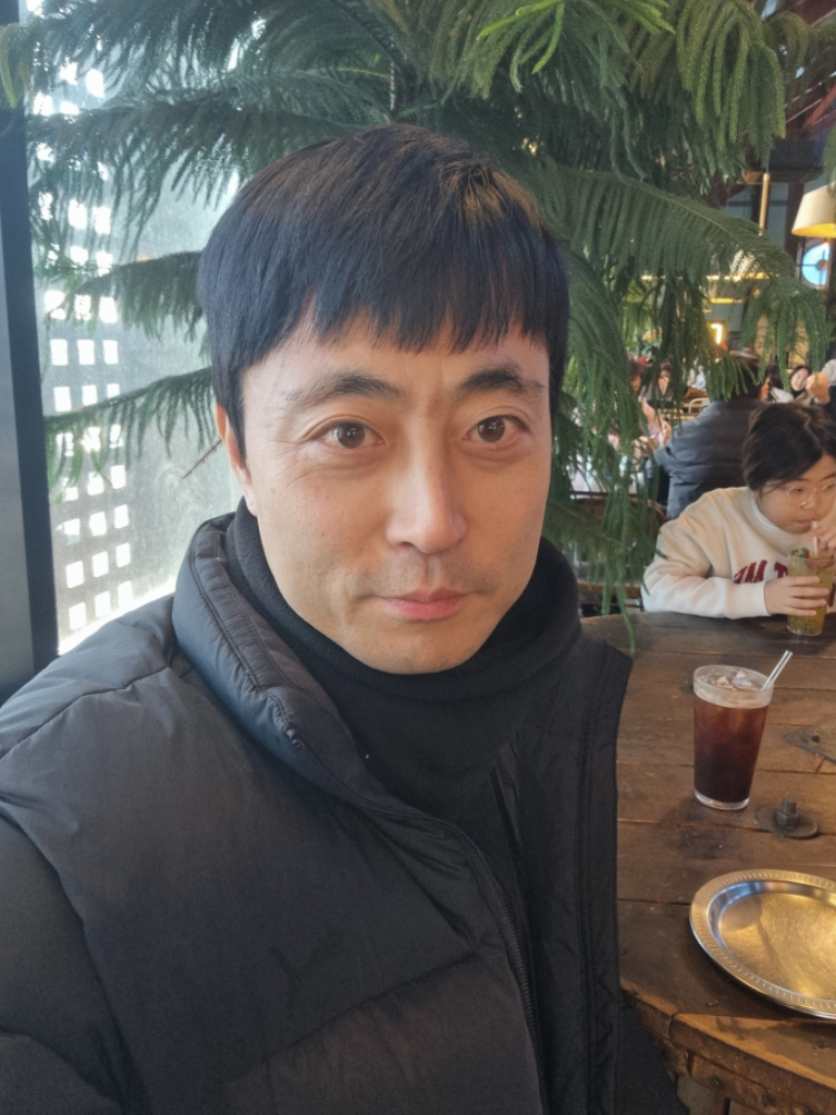 팔로우픽 - followPick | 달리기, 살아내기, 자동차